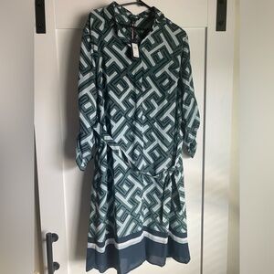 Long sleeve dress